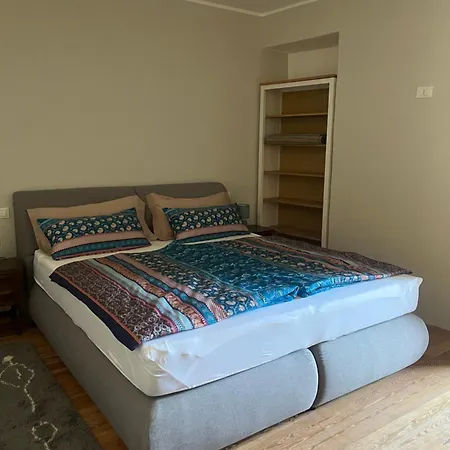 Hébergement de vacances Casa Ella Nora Andrea *