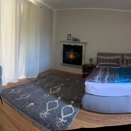 Casa Ella Nora Andrea Hébergement de vacances *